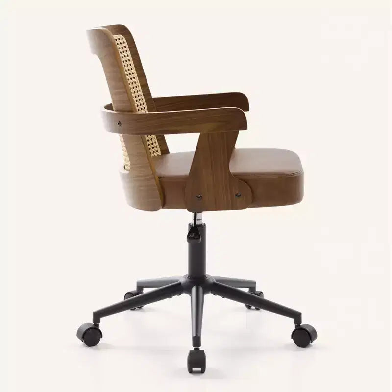 Sedia da ufficio Bekrvio in stile metà secolo, sedia a braccioli in legno curvato di noce con schienale in canna, sedia da scrivania girevole regolabile