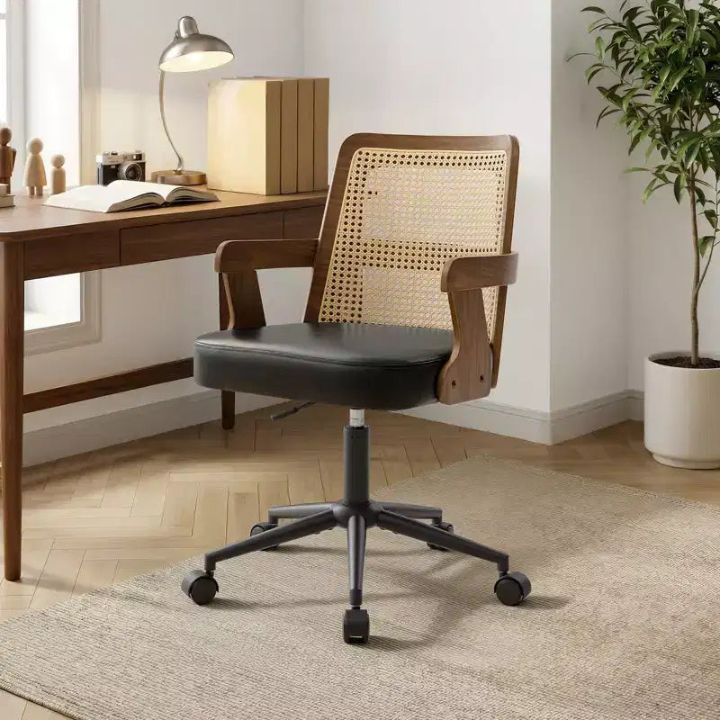 Sedia da ufficio Bekrvio in stile metà secolo, sedia a braccioli in legno curvato di noce con schienale in canna, sedia da scrivania girevole regolabile
