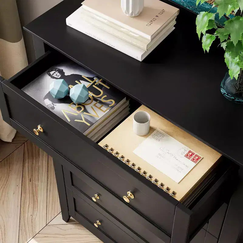 Cassettiera alta a 5 cassetti, mobile contenitore moderno in legno con cassetti profondi e pomelli in metallo, ideale per camera da letto, ingresso o corridoio