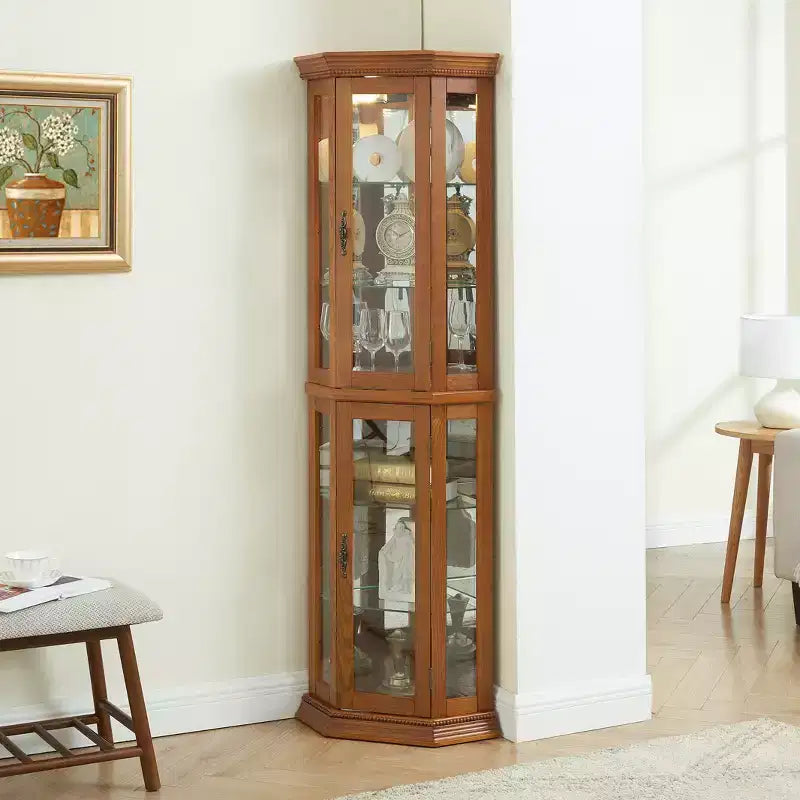 Vetrinetta angolare con luce, ripiani in vetro regolabili e decorazione perlata per esporre oggetti da collezione