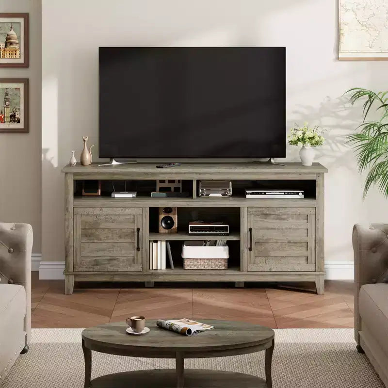 Mobile TV GustoWave da 160 cm, consolle multimediale rustica in stile coloniale con ripiani regolabili in altezza e ante a battente