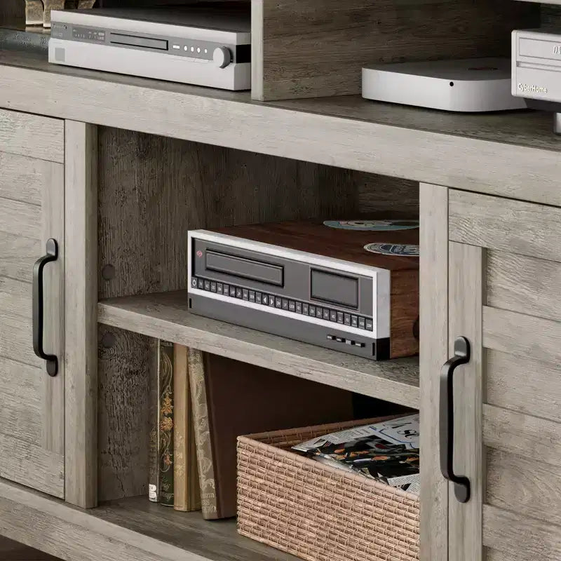 Mobile TV GustoWave da 160 cm, consolle multimediale rustica in stile coloniale con ripiani regolabili in altezza e ante a battente