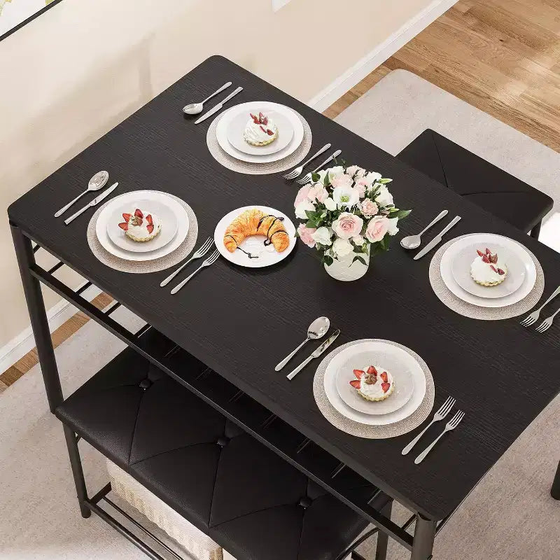 Set da pranzo per 4 persone, tavolo da cucina con panca imbottita e 2 sgabelli, con scaffale portaoggetti e struttura in metallo per piccoli spazi