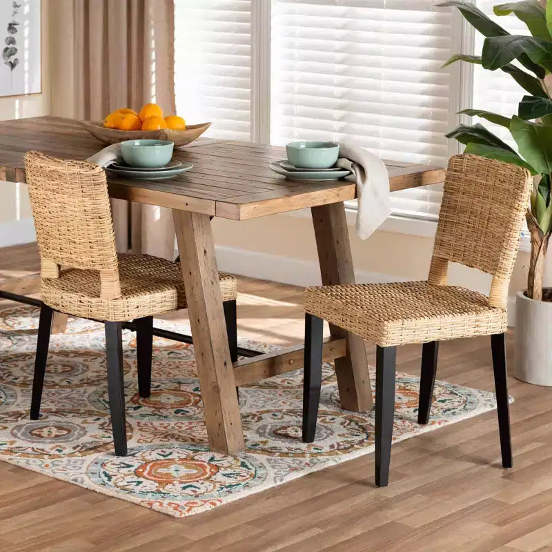 Sedia da pranzo Bali & Pari Dermot Wood e rattan naturale marrone scuro/marrone naturale: stile Interlaken, nessun montaggio richiesto