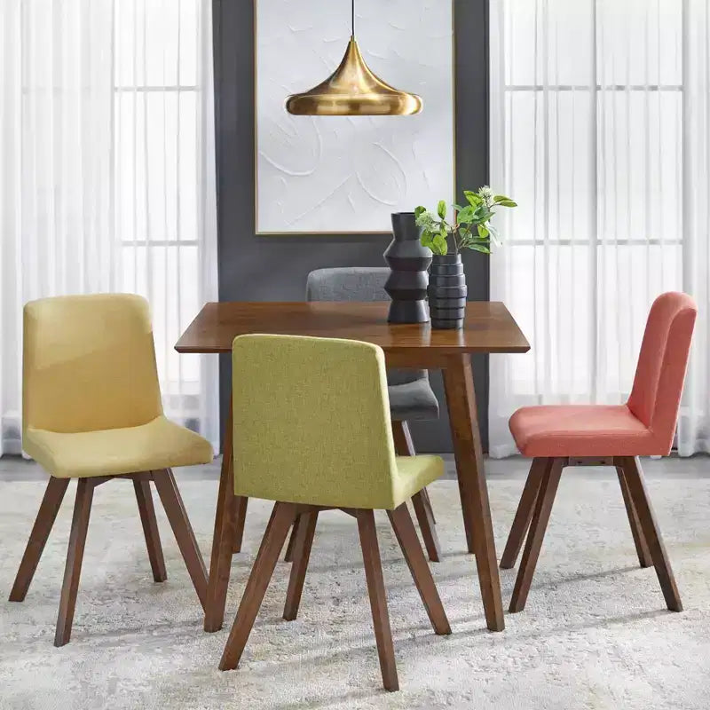 Set di 4 sedie da pranzo imbottite Clybourn Mid Century Modern di Buylateral: Mid-Century Modern, imbottite, gambe in legno di hevea