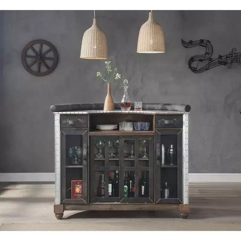 Rahma Scaffali portabottiglie da 55" in pelle fiore nera anticata e alluminio - Acme Furniture