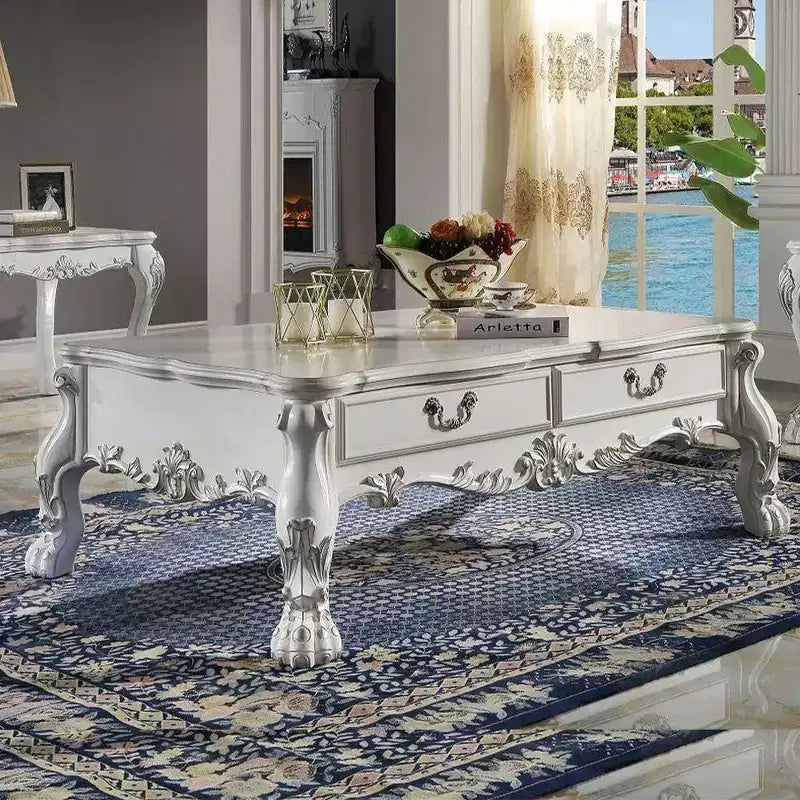 Divano Dresda 95" in Pelle Sintetica, Seduta Morbida e Dettagli Intagliati - Acme Furniture