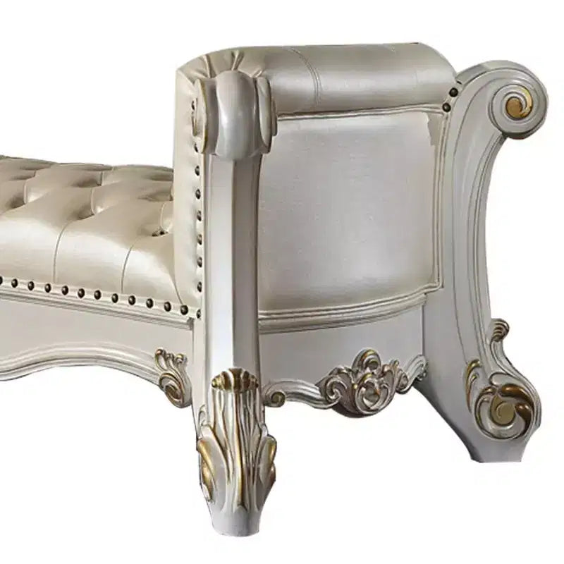 Pouf e Panca Vendome Acme Furniture 74" in Ecopelle Sintetica Perla e Finitura Perla Antica: Rivestimento in Lino, Gambe in Metallo, Montaggio senza attrezzi