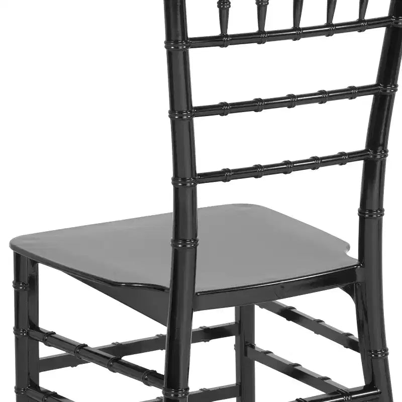 Sedia Chiavari impilabile in resina Nera / Champagne / Oro / Mogano / Oro rosa / Argento / Bianca – 1 posto