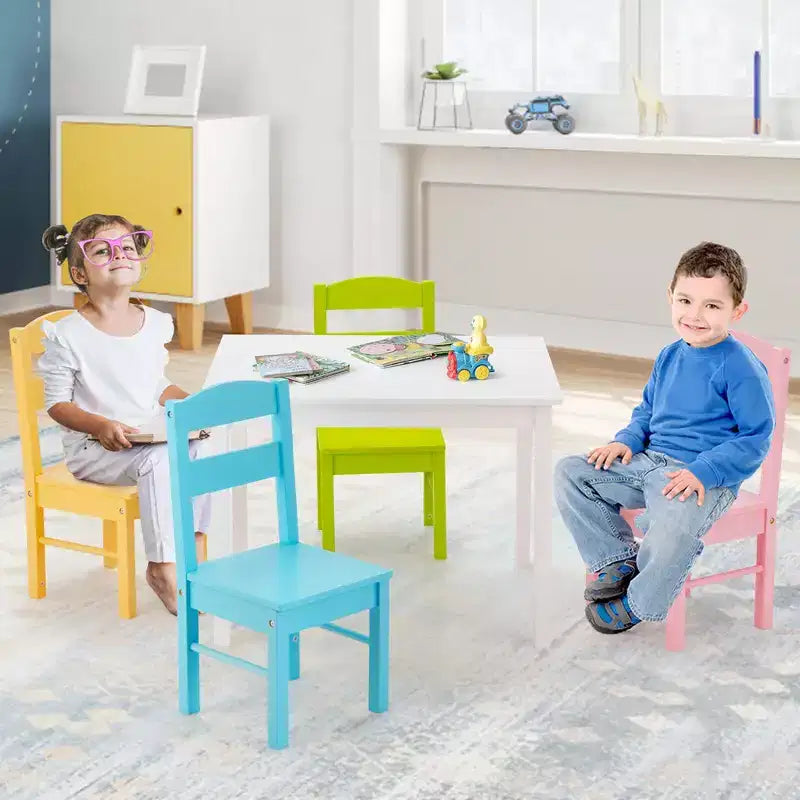Set tavolo e sedie in legno per bambini per 4, bianco e multicolore (2–6 anni)