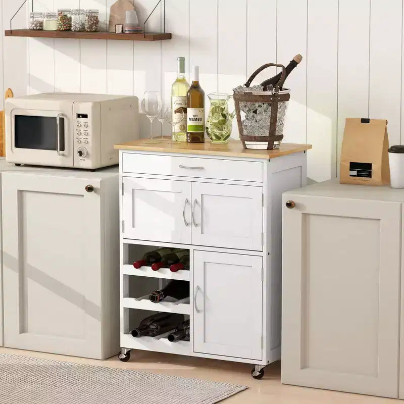 HOMCOM Carrello da Bar con Rotelle, Isola da Cucina con Portabottiglie per 9 Vini, Carrello per Cucina con Armadietti, Piano di Lavoro in Legno, Bianco
