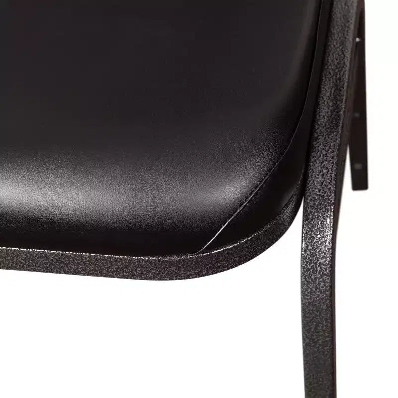Sedia impilabile da banchetto con schienale a cupola in vinile nero, 1 posto a sedere