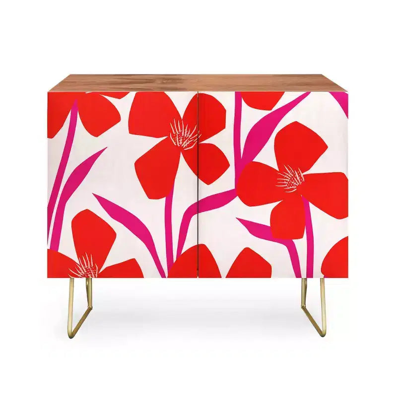 Credenza con fantasia floreale rossa e rosa Maritza Lisa - Deny Designs