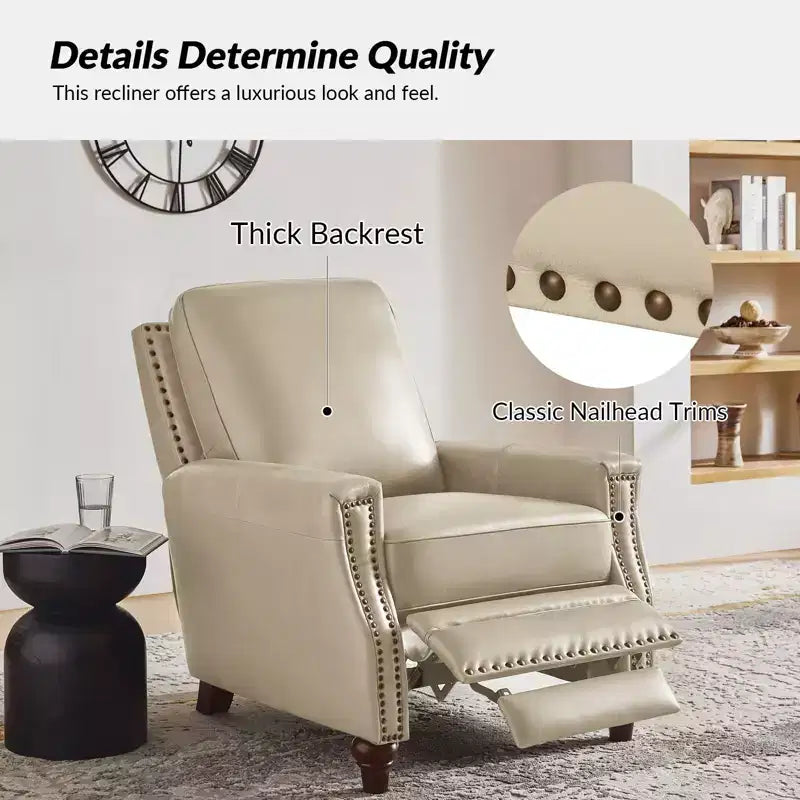 Poltrona reclinabile Theresa in vera pelle, stile transitorio, con borchie, per soggiorno e camera da letto | ART OF LIVING DESIGNS