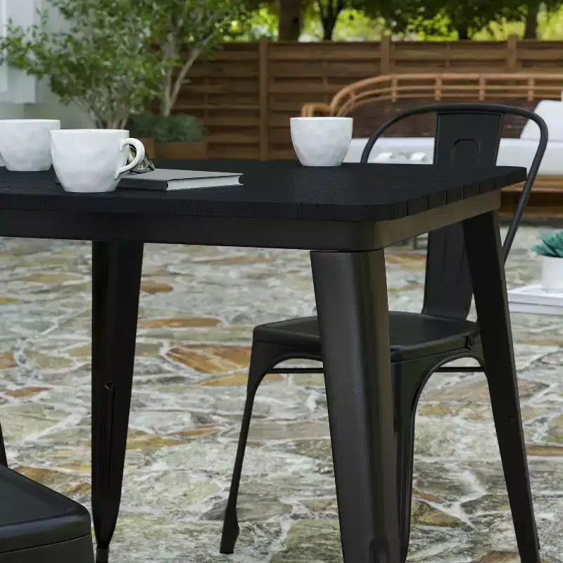 Tavolo da pranzo Merrick Lane per interni/esterni, quadrato da 80 cm con piano in poliresina resistente alle intemperie e base in acciaio