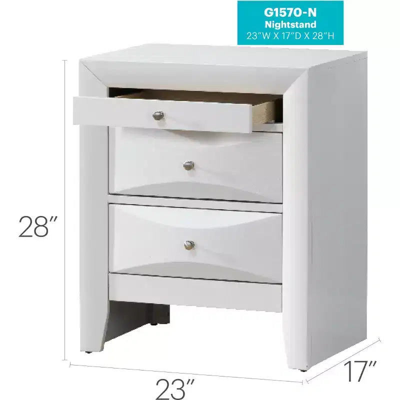 Comodino Marilla a 3 cassetti di Passion Furniture (71 cm A x 58 cm L x 43 cm P)