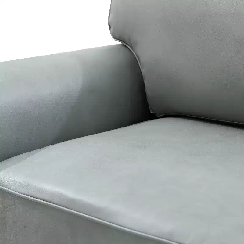 Divanetto Chesterfield Antonia largo 152 cm in vera pelle con finiture borchiate e braccioli arrotolati