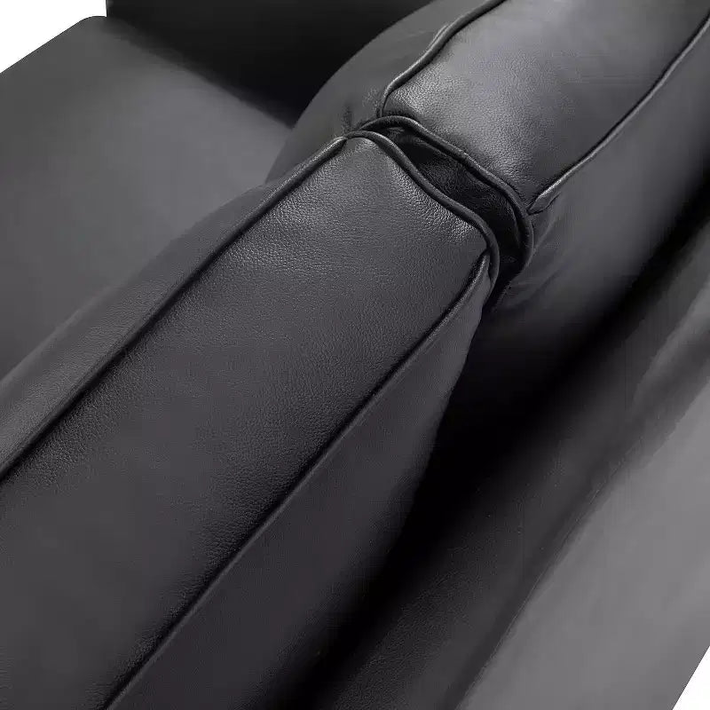 Divanetto Chesterfield Antonia largo 152 cm in vera pelle con finiture borchiate e braccioli arrotolati