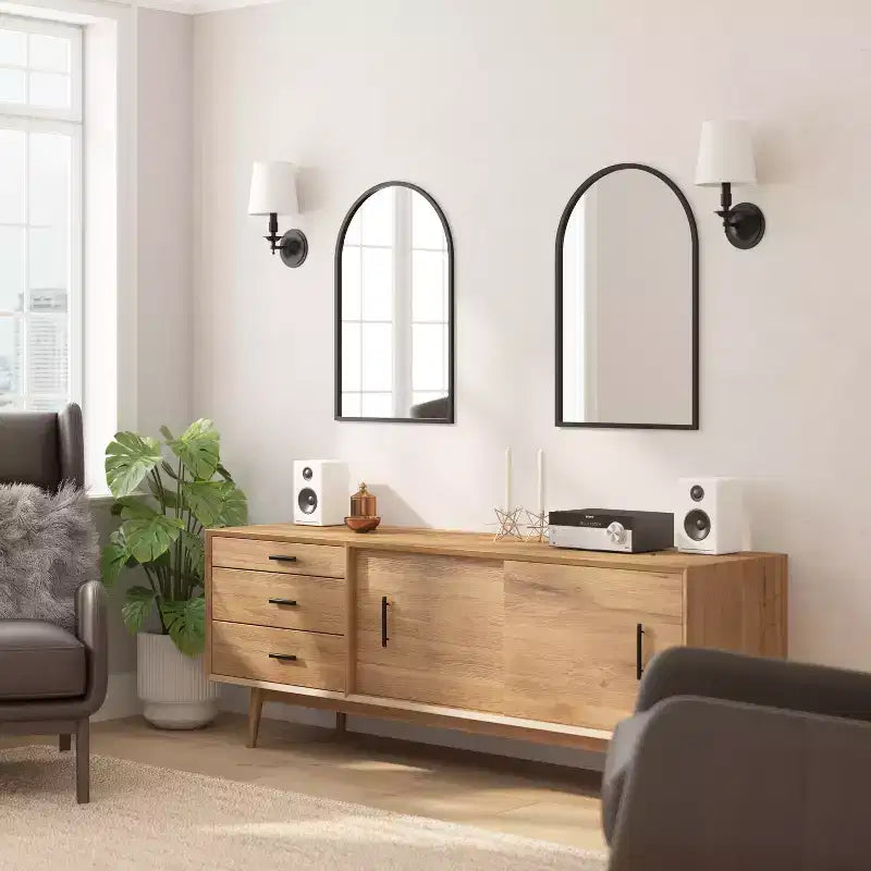 Flash Furniture Mila Specchio da Parete con Cornice ad Arco in Metallo per Corridoi, Ingressi, Sale da Pranzo e Soggiorni