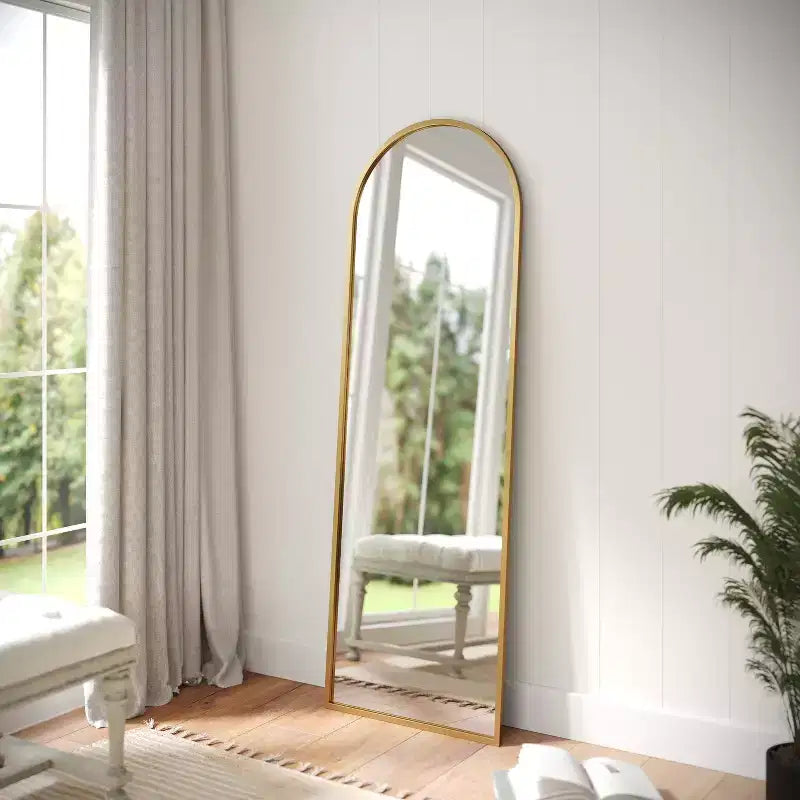 Flash Furniture Mila Specchio da Parete con Cornice ad Arco in Metallo per Corridoi, Ingressi, Sale da Pranzo e Soggiorni