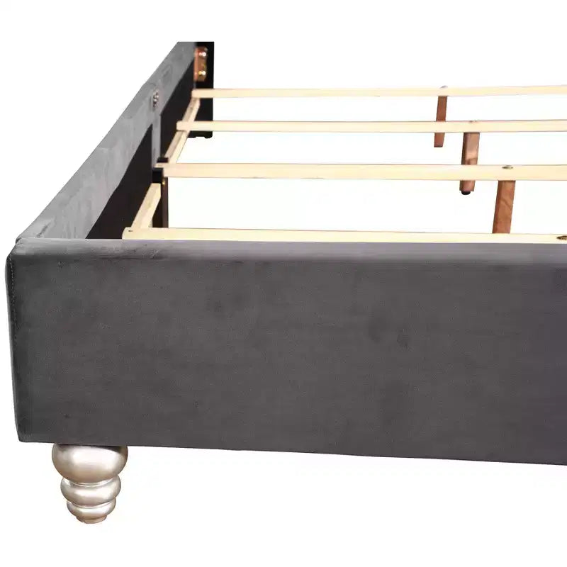 Passion Furniture Joy Jewel Letto a pannelli trapuntato Queen