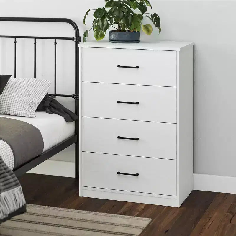 Cassettiera a 4 cassetti Pearce della collezione BrEZ Build di Ameriwood Home