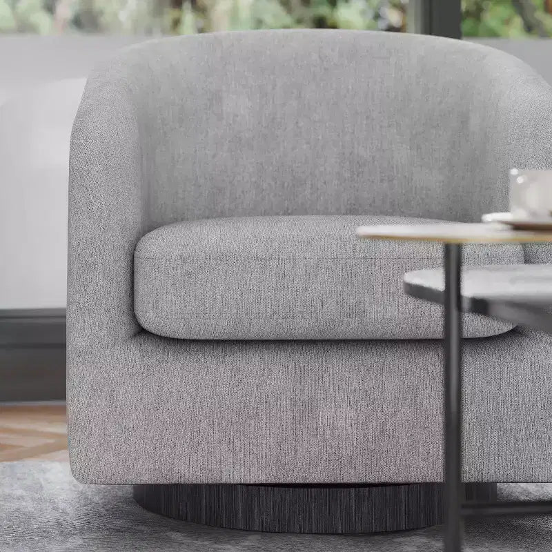Poltrona a botte commerciale in stile Flash Furniture Landon Club con base girevole in metallo a 360 gradi e braccioli inclinati
