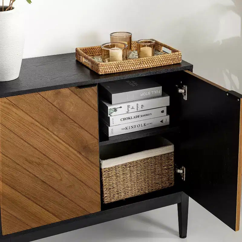 Jakob Mobile Contenitore Moderno 32" di Altezza con Elemento a Spina di Pesce e 2 Ante|Karat Home