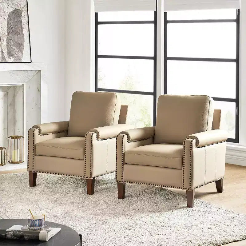 Poltrone in vera pelle Hellmuth (set da 2) con cuscino rimovibile e borchie decorative | HULALA HOME