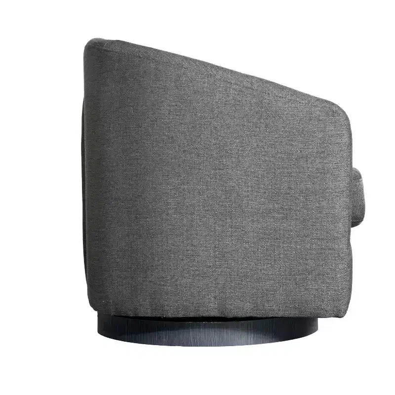 Poltrona a botte imbottita in stile Club Merrick Lane con braccioli inclinati e base girevole a 360 gradi, rivestita in vinile