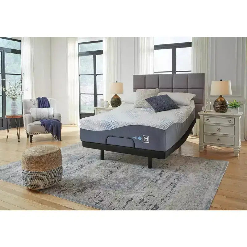 Materasso ibrido con memory foam in gel Millennium Cushion Firm da 14 pollici Signature Design by Ashley