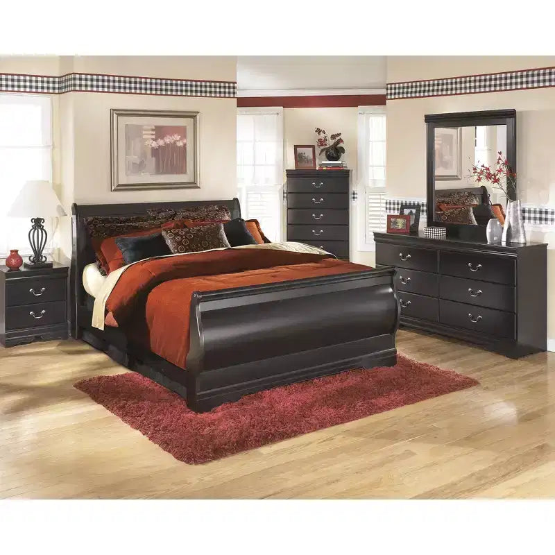 Cassettiera con 2 cassetti Casual Huey Vineyard di Signature Design by Ashley, nera